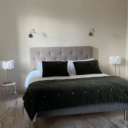 Holiday home Maison Au Pied De La Cite Carcassonne